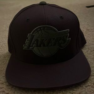 Used Mitchell & Ness NBA Los Angeles Lakers Adjustable Flat Brim Hat